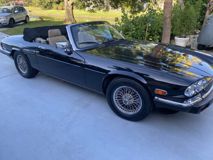 Thumbnail Photo undefined for 1991 Jaguar XJS V12 Convertible
